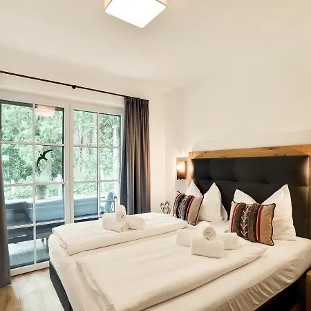 Holiday home Luxurious With Sauna