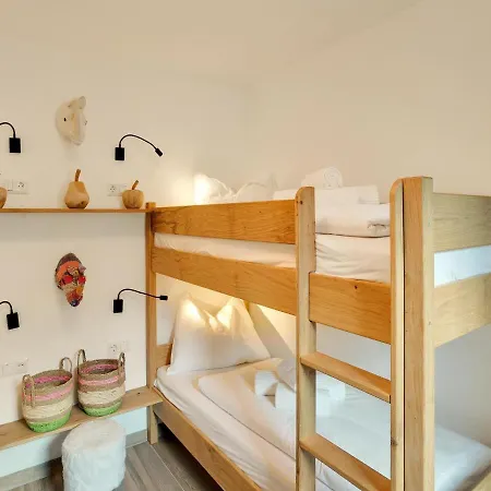 Luxurious With Sauna *